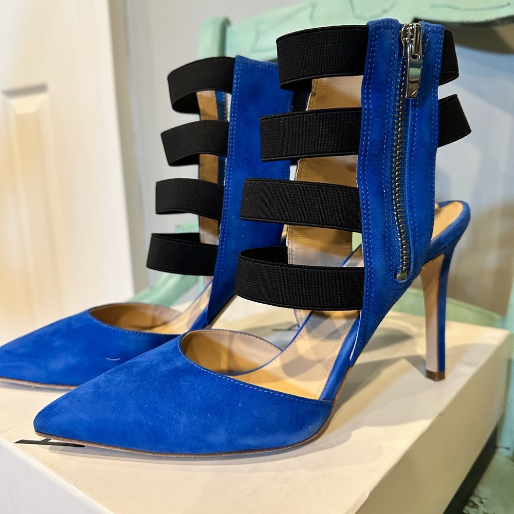 Via Spiga BlueSuede zip up heels